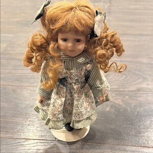 Signature collection porcelain Doll with Curly Hair and Green Dress 2:3🎶